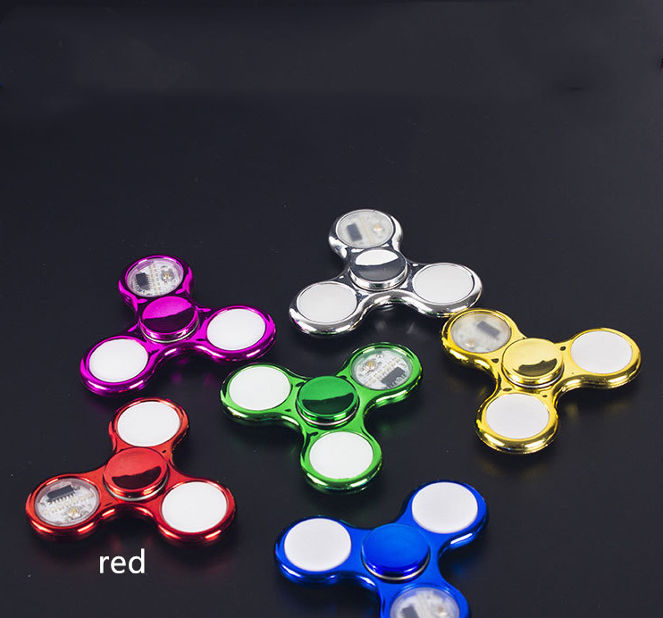 Leuchtender LED Fidget Spinner - Spiel, Spaß und Entspannung in einem!