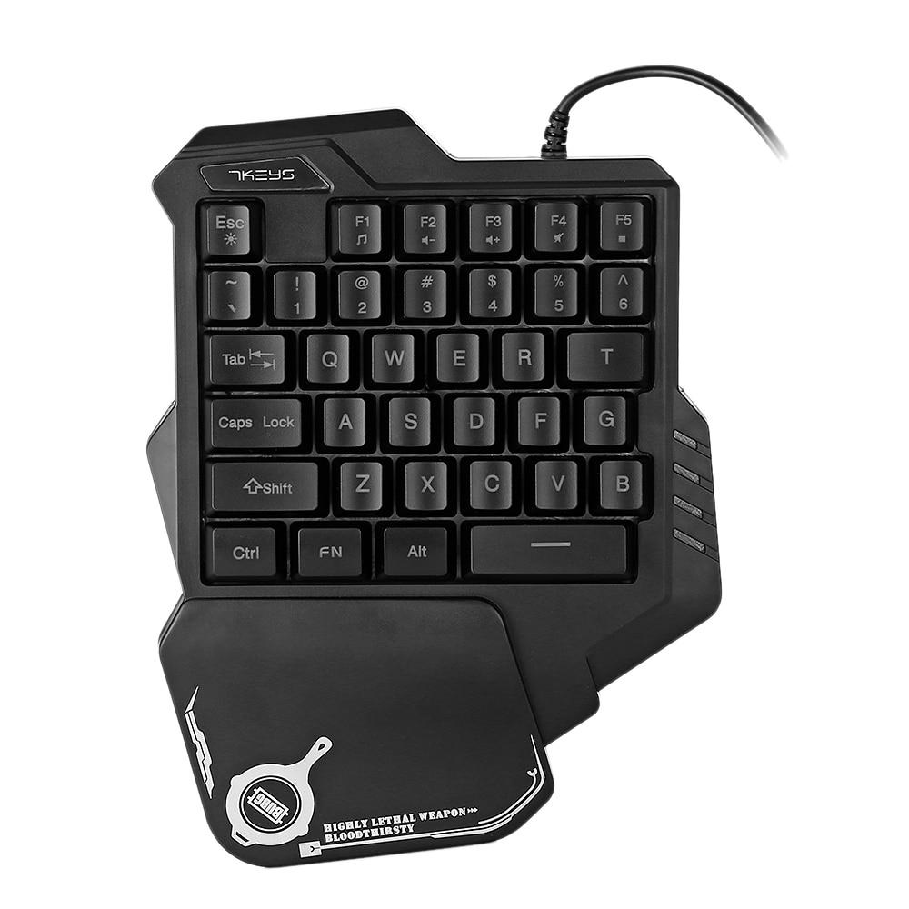 Optimize your gaming experience with the one-handed mechanical gaming keyboard!