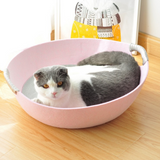 Premium cat cave with scratching function: security and fun for your cat!