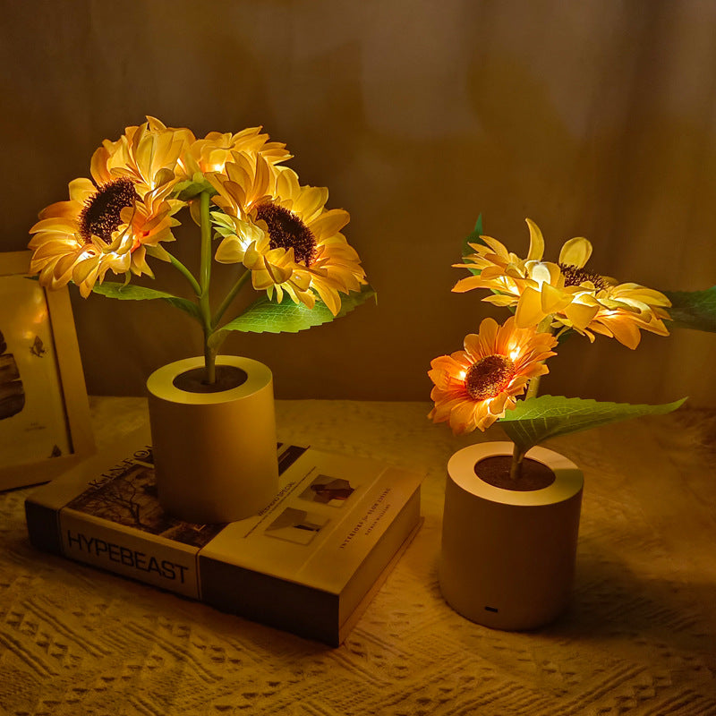 Rechargeable Sunflower LED Night Lamp - A Luminous Work of Art for Any Ambiance