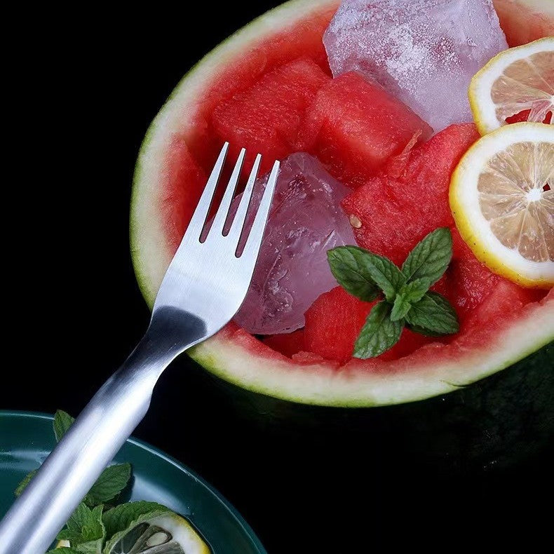 2-in-1 Edelstahl Wassermelonen-Schneider und Gabel: Ein Must-Have für jeden Küchenliebhaber!